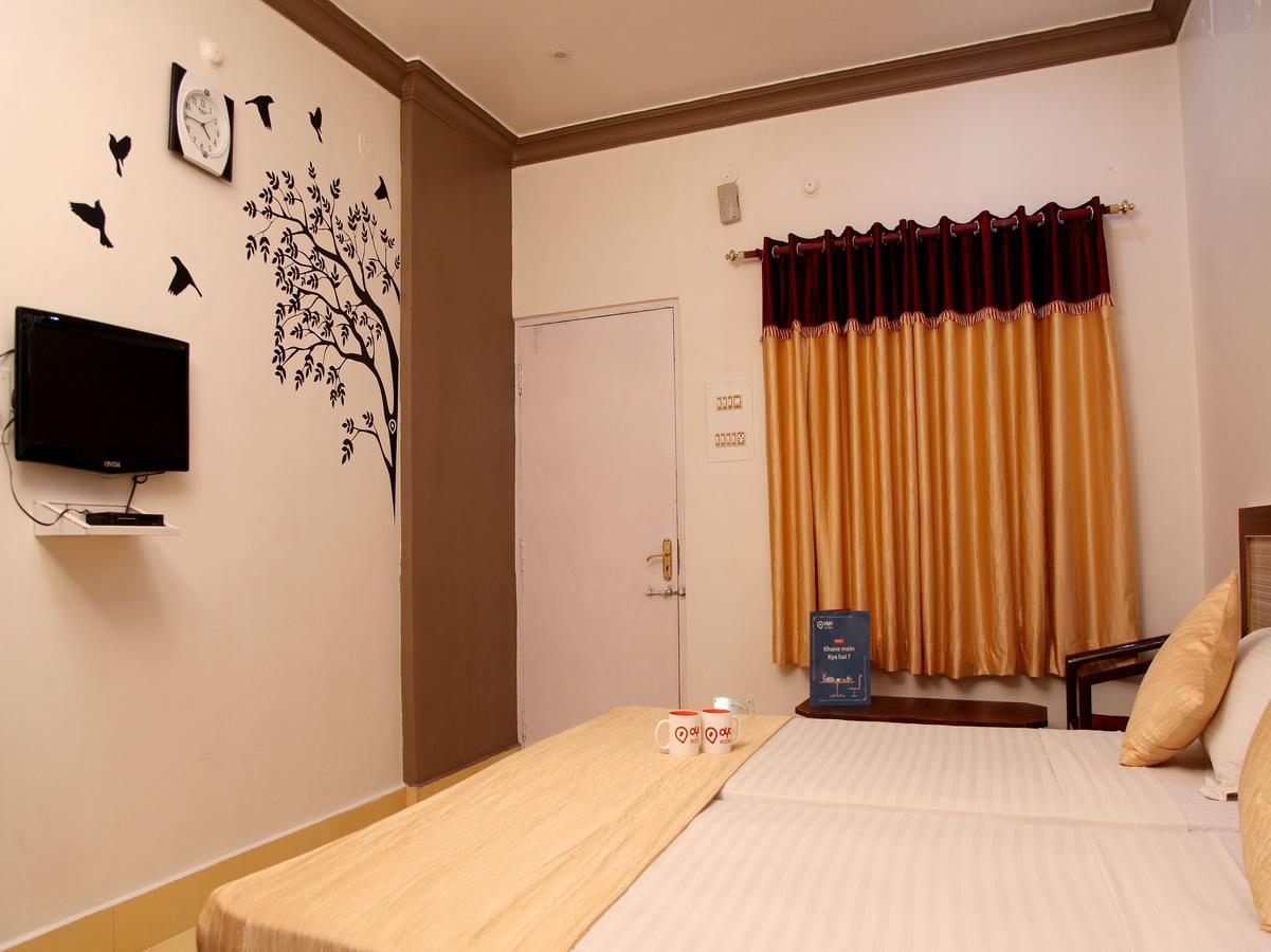 Hotel Lara India Varanasi Ngoại thất bức ảnh