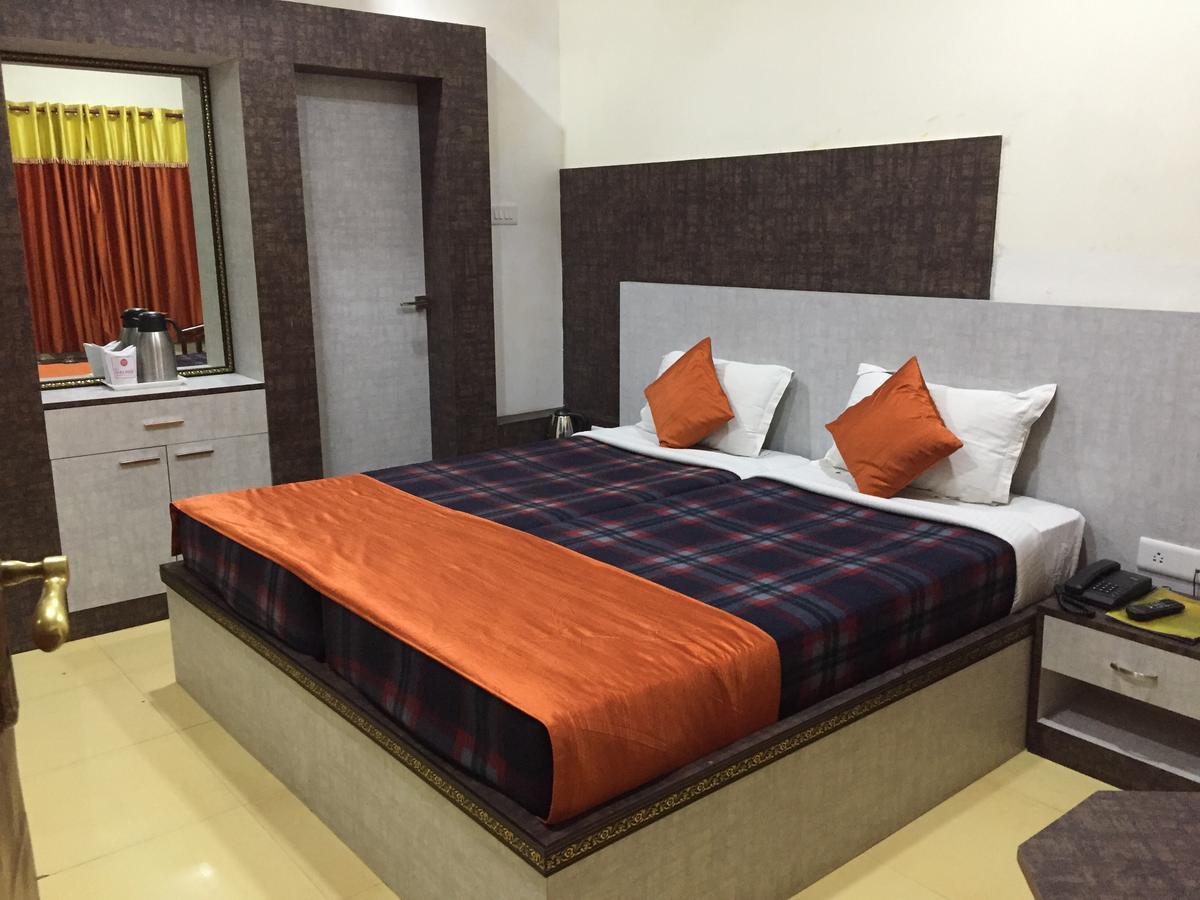 Hotel Lara India Varanasi Ngoại thất bức ảnh