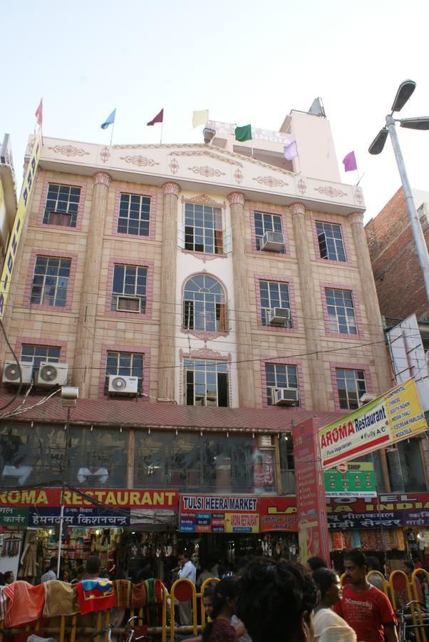 Hotel Lara India Varanasi Ngoại thất bức ảnh