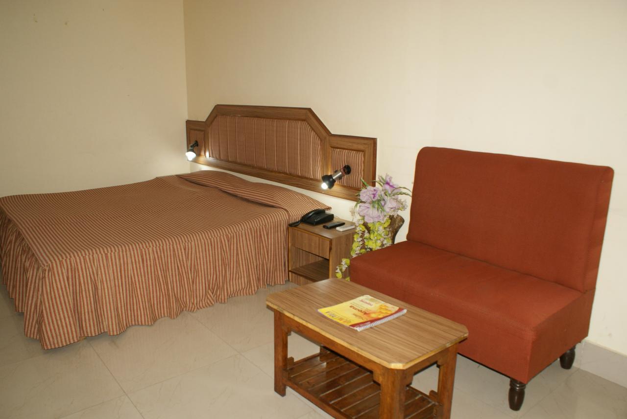 Hotel Lara India Varanasi Ngoại thất bức ảnh